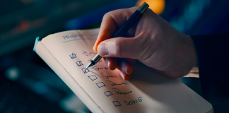 Your New Year Investing Checklist: The 10 Most Important Elements!